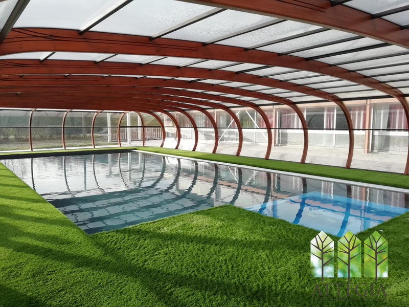 Maison - 966 m² - 20 pièces