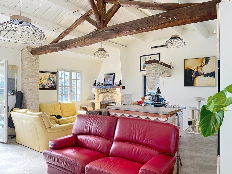 Maison - 110 m² - 4 pièces