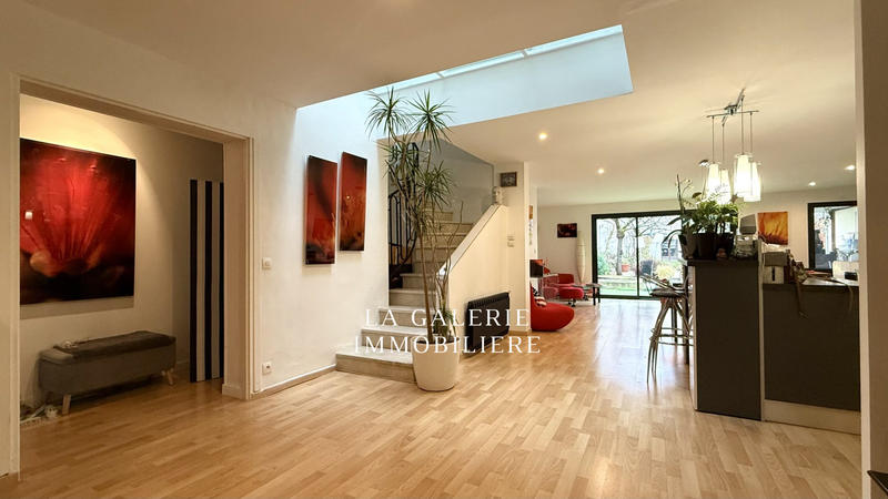 Maison - 172 m² - 6 pièces