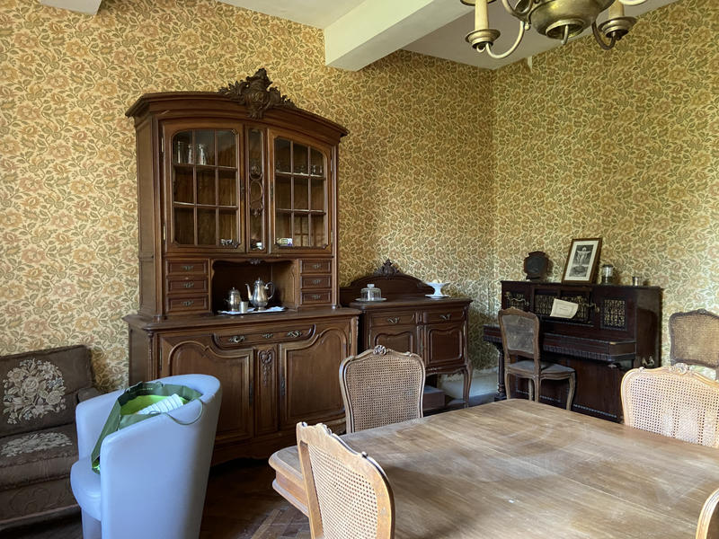 Maison - 623 m² - 22 pièces