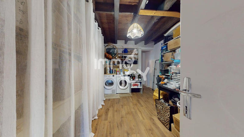 Maison - 185 m² - 7 pièces