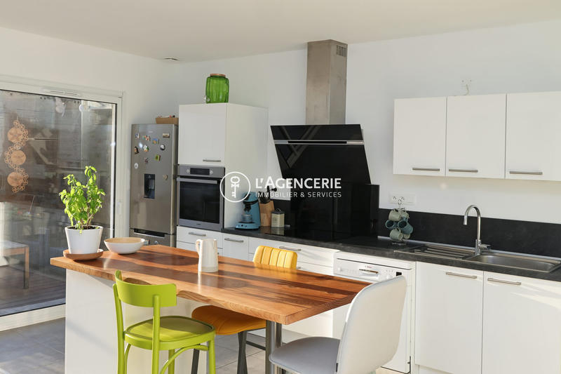 Appartement - 101 m² - 3 pièces