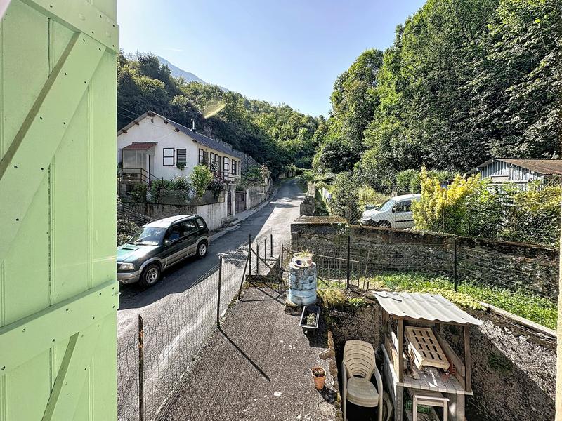 Maison de village - 80 m² - 4 pièces