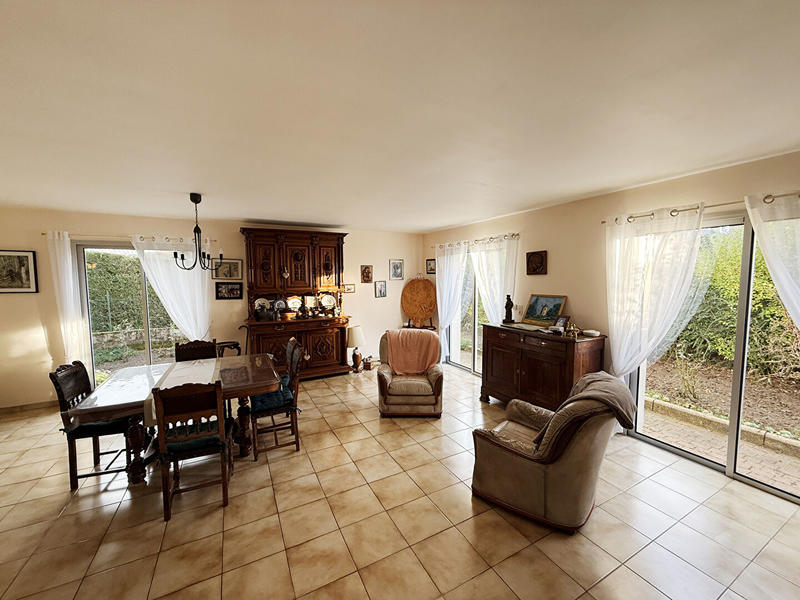 Maison - 98 m² - 5 pièces