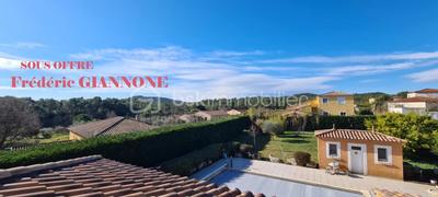 Villa - 185 m² - 6 pièces