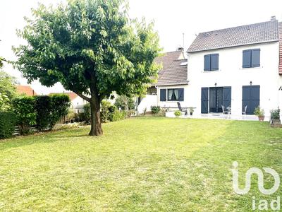 Maison - 108 m² - 7 pièces