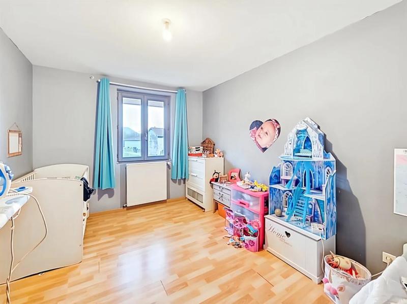 Maison - 230 m² - 5 pièces