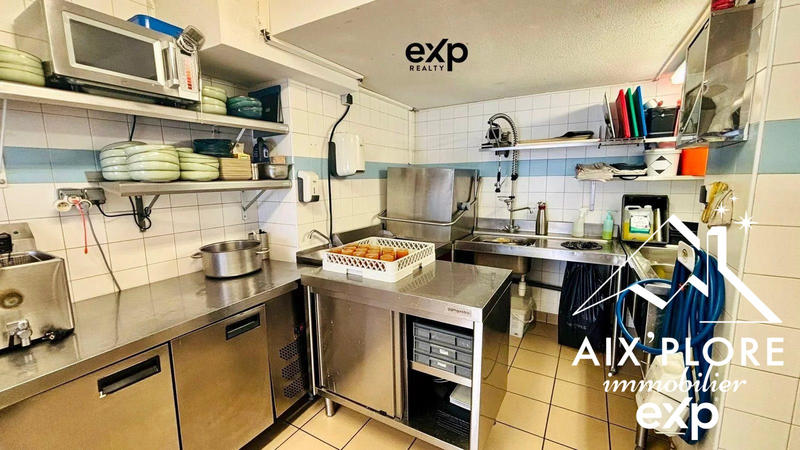 Fonds de commerce - 300 m²