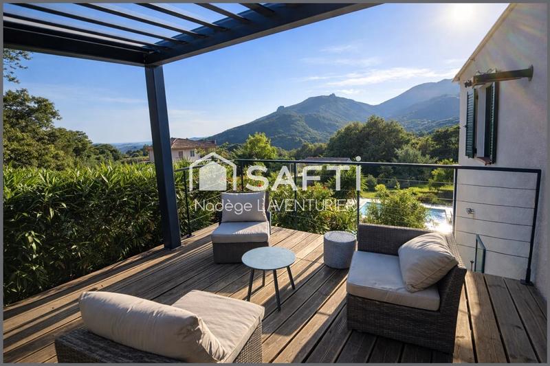 Villa - 140 m² - 5 pièces