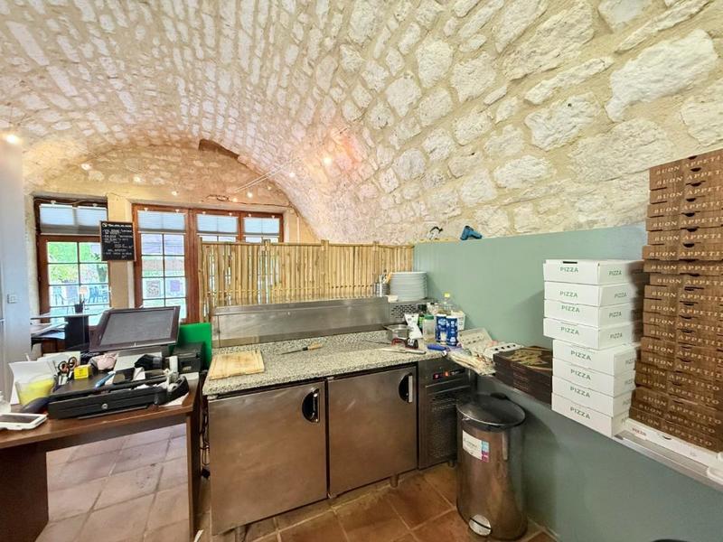 Fonds de commerce - 74 m²