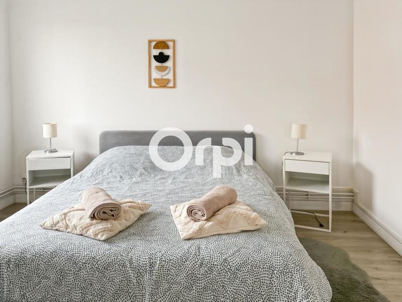 Maison - 200 m² - 6 pièces