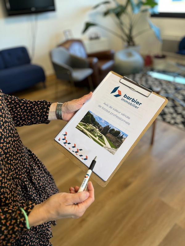 Terrain - 18 469 m²