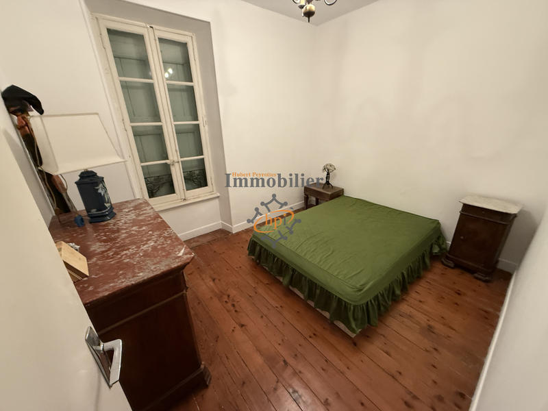 Maison - 200 m² - 5 pièces