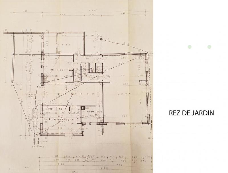 Maison - 450 m² - 10 pièces