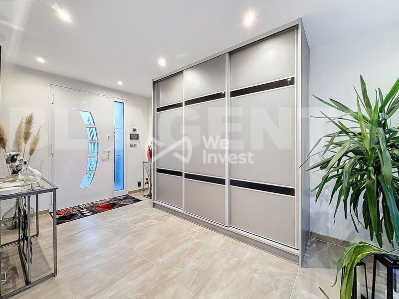 Maison - 187 m² - 6 pièces