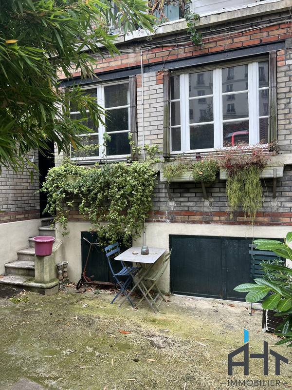 Bureau - 44 m² - 2 pièces