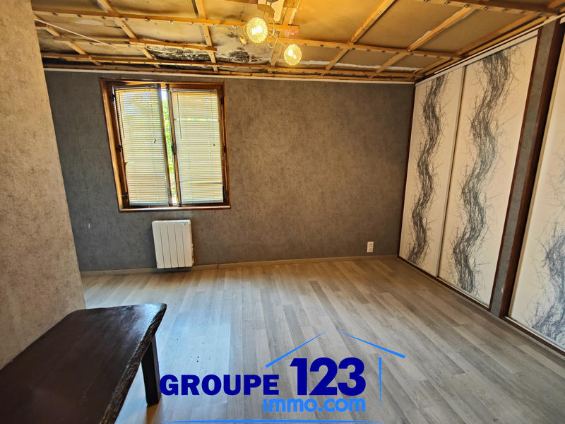 Maison - 102 m² - 4 pièces