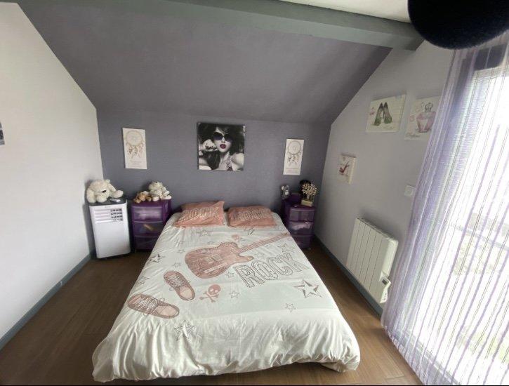 Maison - 160 m² - 8 pièces