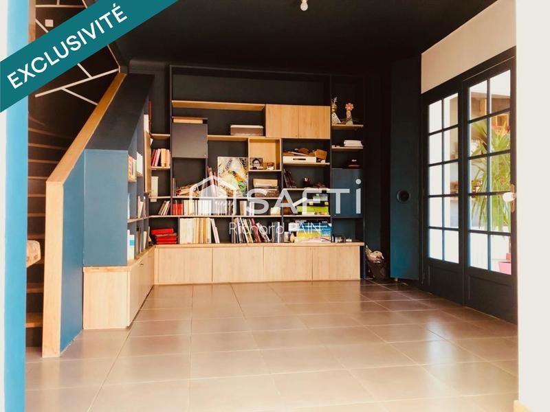 Maison - 240 m² - 8 pièces