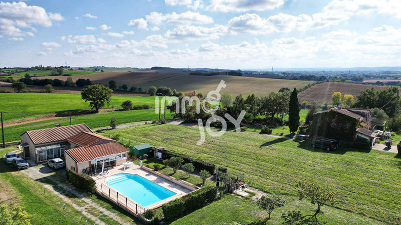 Maison - 135 m² - 6 pièces