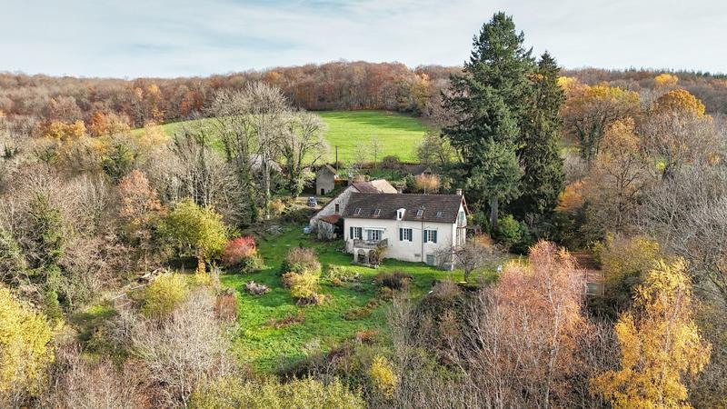 Maison ancienne - 209 m² - 8 pièces