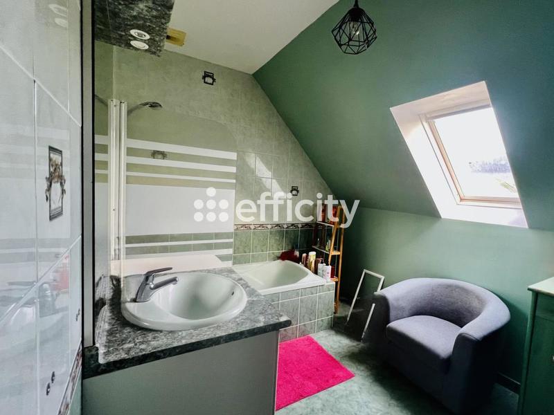 Pavillon - 133 m² - 7 pièces