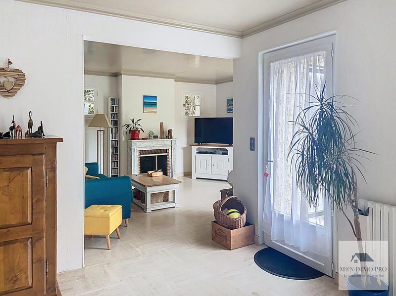 Maison - 166 m² - 6 pièces