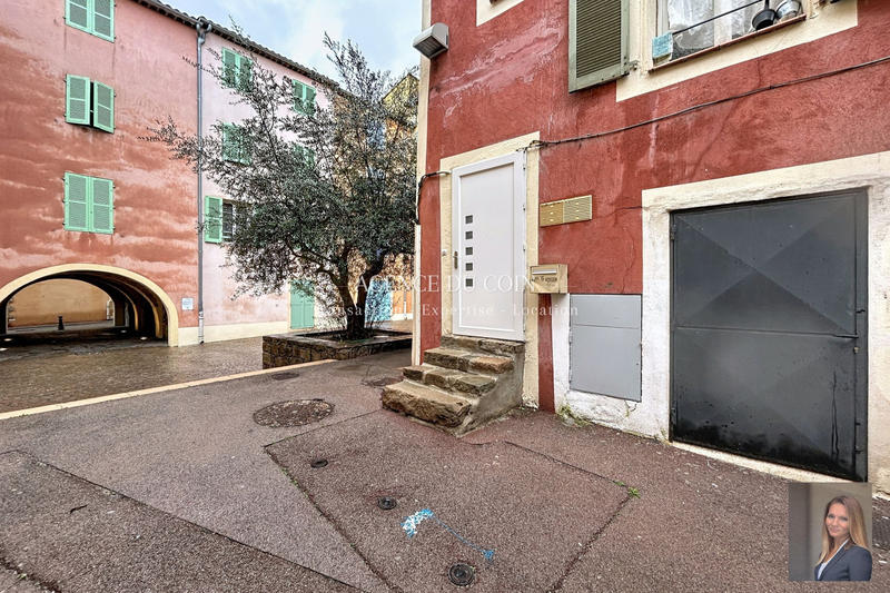 Local commercial - 97 m²