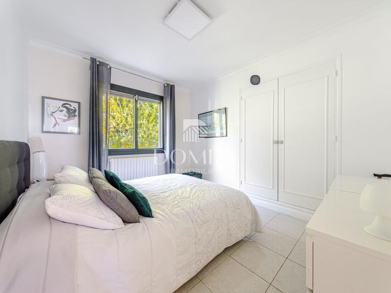 Villa - 170 m² - 7 pièces