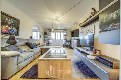 Appartement - 92 m² - 6 pièces