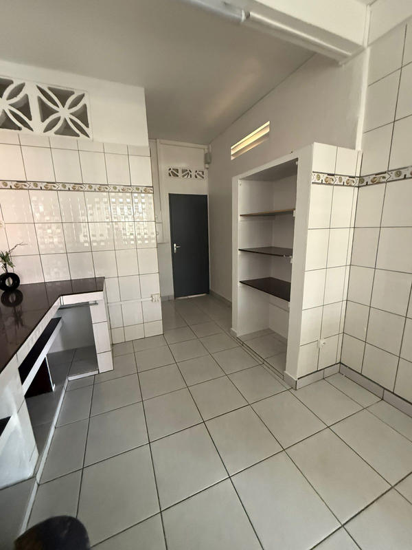 Appartement - 128 m² - 5 pièces