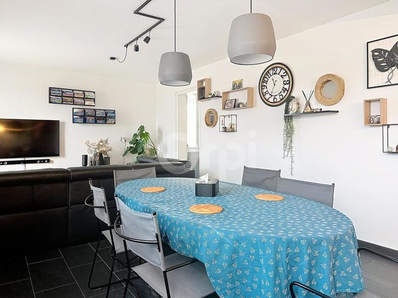 Maison - 138 m² - 6 pièces