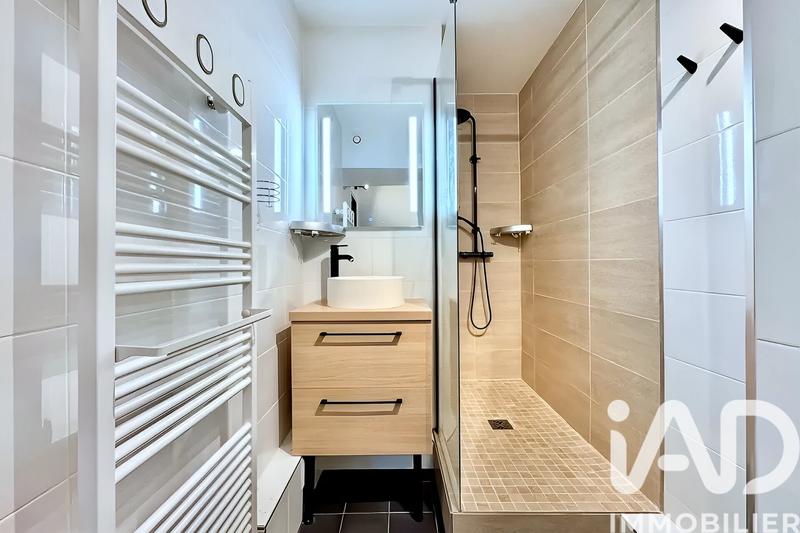 Appartement - 56 m² - 3 pièces