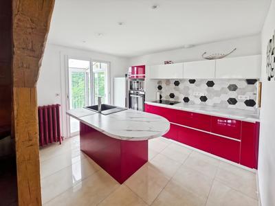 Maison de ville - 125 m² - 7 pièces