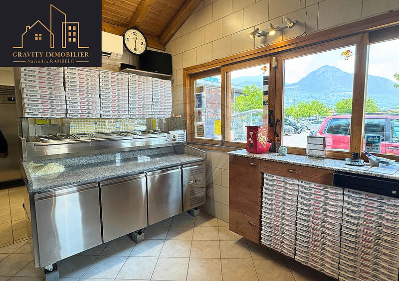 Magasins - 40 m² - 2 pièces