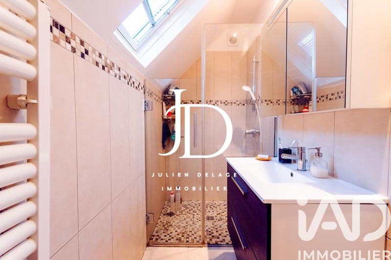 Maison - 105 m² - 6 pièces