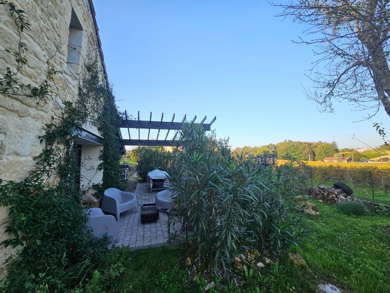 Maison en pierre - 175 m² - 7 pièces