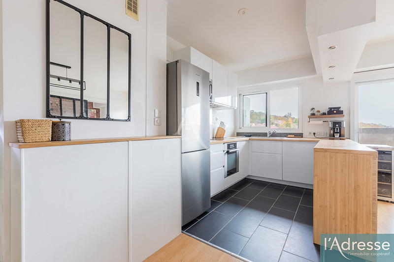 Appartement - 75 m² - 4 pièces