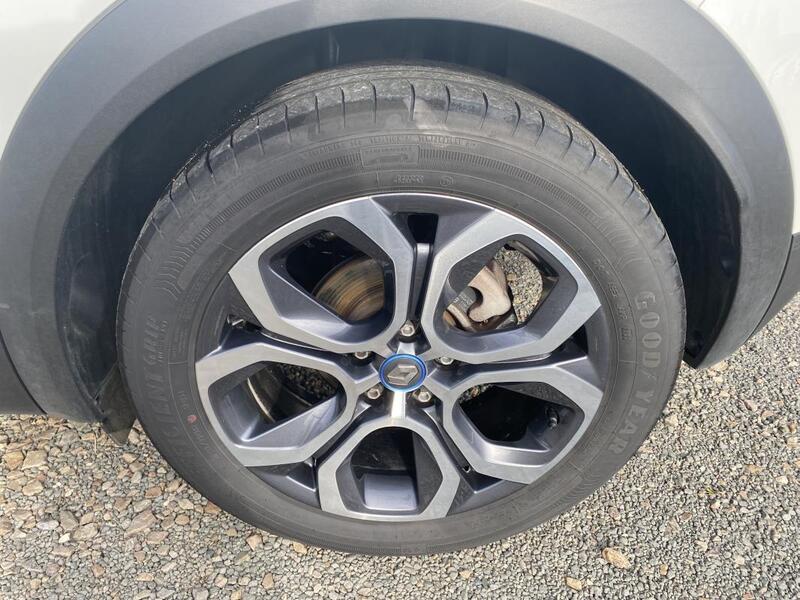 Renault Captur II E-Tech 145 Intens