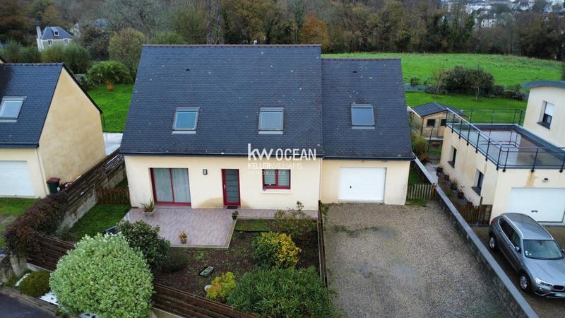 Maison - 108 m² - 6 pièces