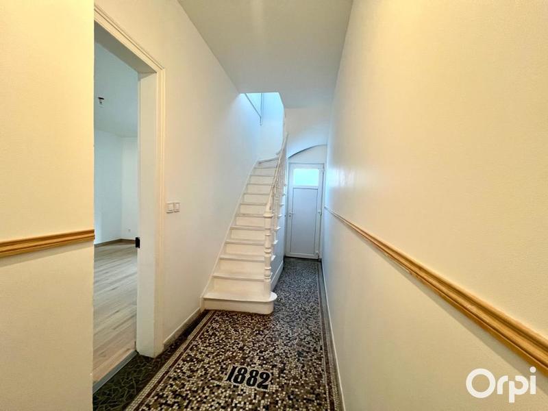 Maison - 102 m² - 4 pièces