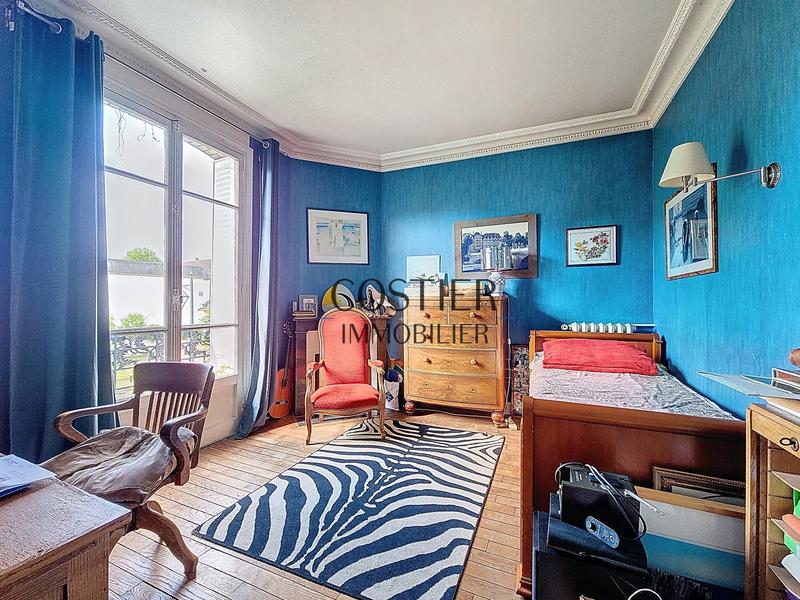 Maison ancienne - 195 m² - 8 pièces