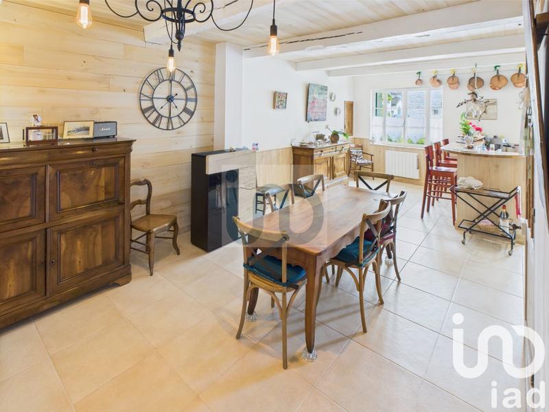 Maison de village - 212 m² - 7 pièces