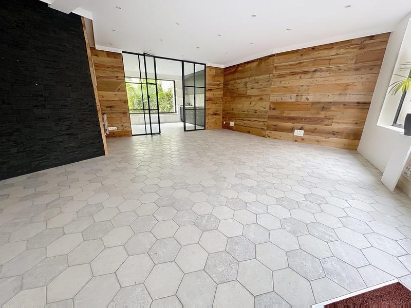 Local commercial - 49 m² - 2 pièces