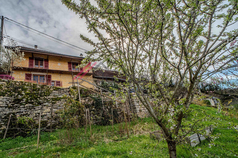 Maison - 149 m² - 6 pièces