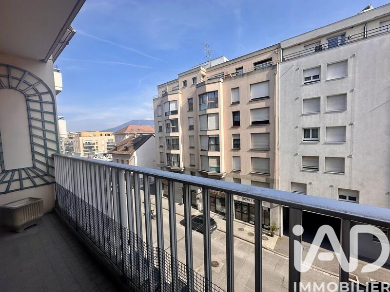 Appartement - 106 m² - 4 pièces
