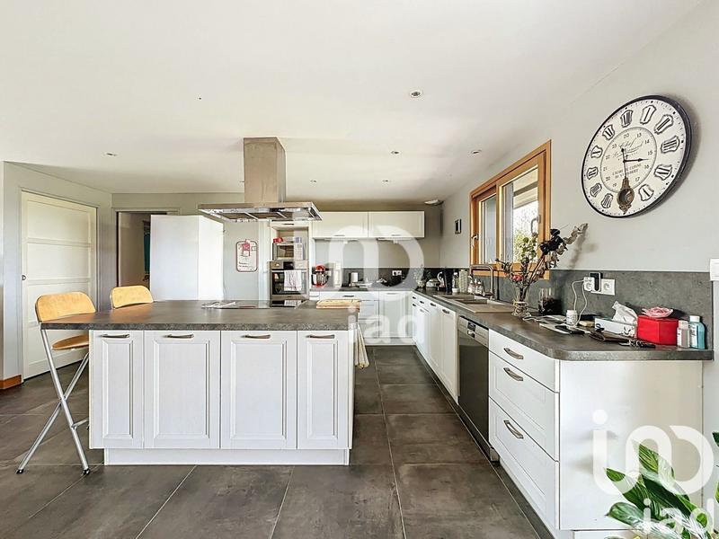 Maison - 164 m² - 5 pièces