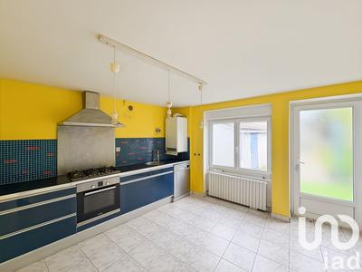 Maison - 95 m² - 4 pièces