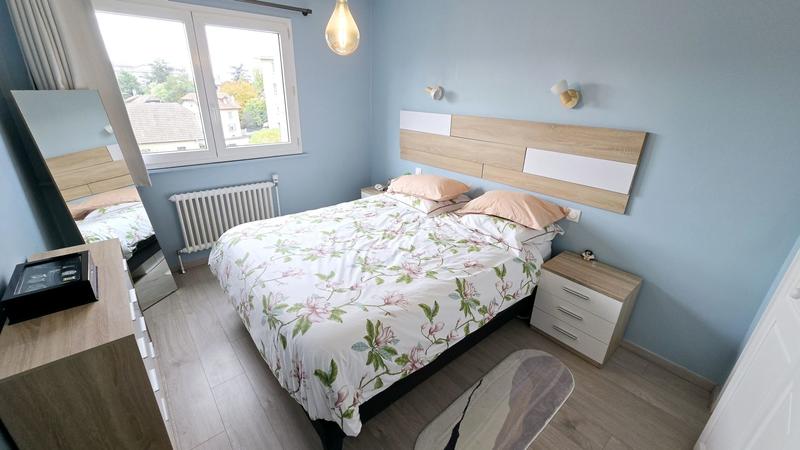 Appartement - 84 m² - 4 pièces