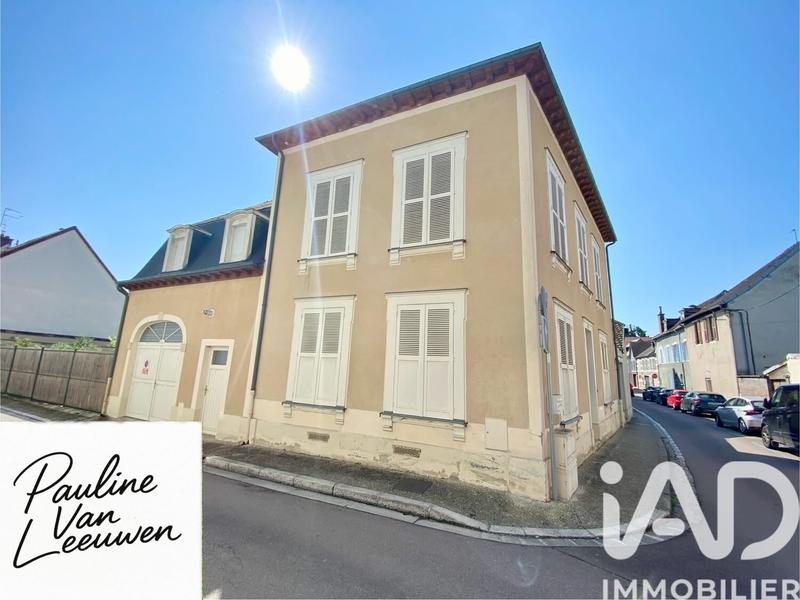 Maison de ville - 175 m² - 7 pièces